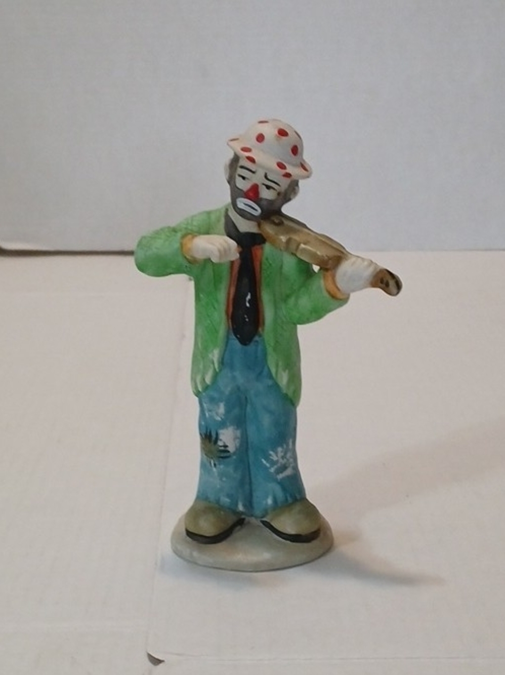 VTG Flambro Emmett Kelly Jr. Hobo Clown Playing Violin 7"in Figurine